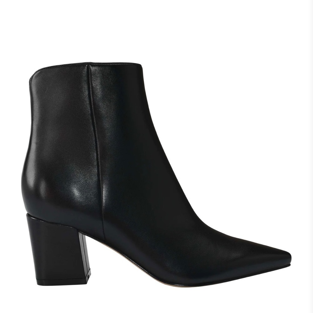MARC FISHER LEATHER JINA HEELED BOOTIE BLACK NEW 7 MEDIUM